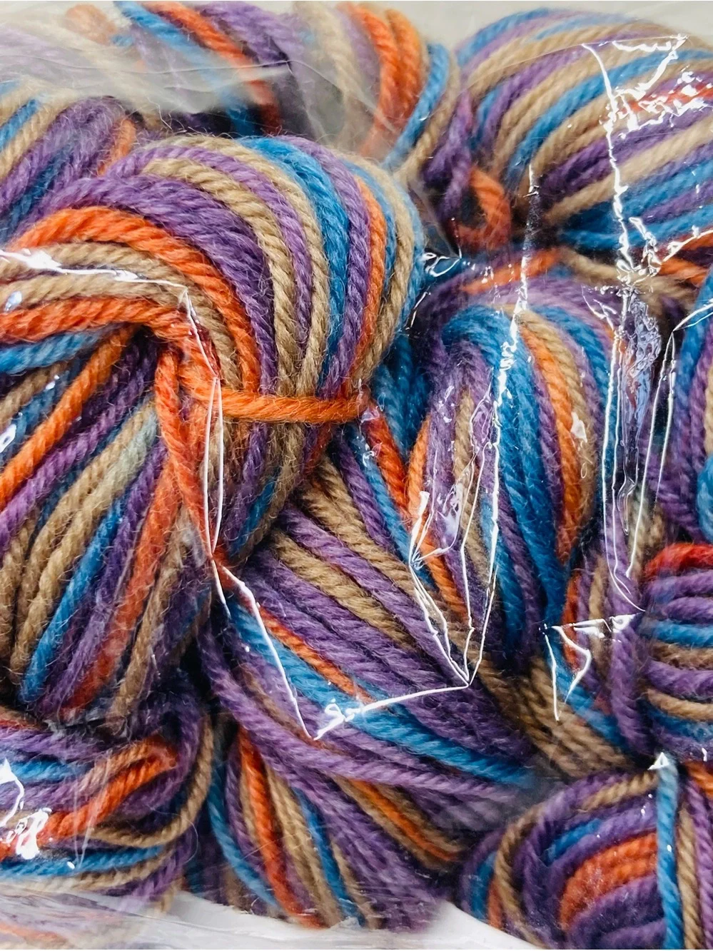 10 NEW Fancy Wool Yarn 470+g 85% Australian Wool 10% Camel 5% Anti-Pilling Fiber